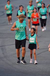 BIB: 50261, 0543
                            <button type="button" onclick="openModal(10516894)" class="btn btn-primary btn-sm float-right btn-popup" data-toggle="modal" data-target=".modal-high-quality">
                        <i class="fas fa-shopping-cart"></i> Add to Cart
                    </button>
                                            <button type="button" onclick="isThisMe(10516894, true)" class="btn btn-success btn-sm float-right btn-popup btn-isme hidden" data-toggle="tooltip" data-placement="bottom" title="นี่คือรูปของคุณใช่ไหม คลิกที่นี่เพื่อเอาเข้าอัลบั้ม">
                        <i class="fas fa-plus"></i> Add to album
                    </button>
                    <button type="button" onclick="isThisMe(10516894, false)" class="btn btn-warning btn-sm float-right btn-popup btn-isnotme hidden">
                        <i class="fas fa-ban"></i> Remove from album
                    </button>